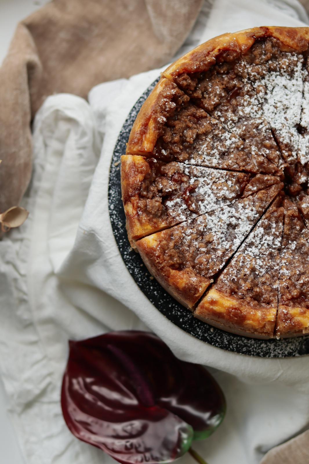 Jablko crumble cheesecake