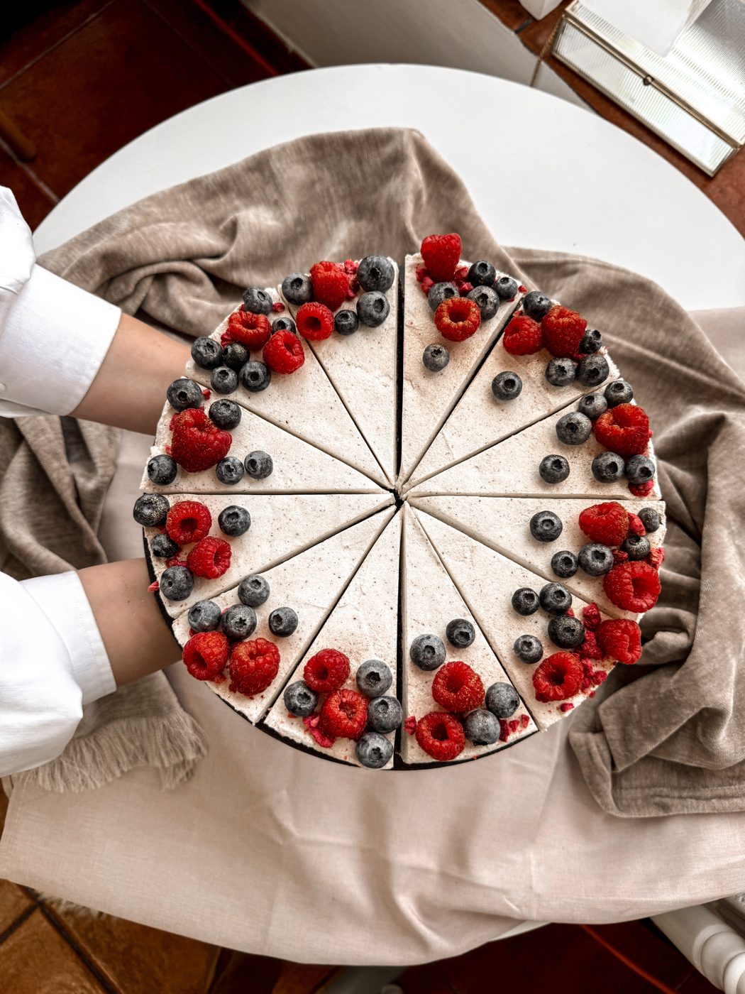 Maková bezlepková torta