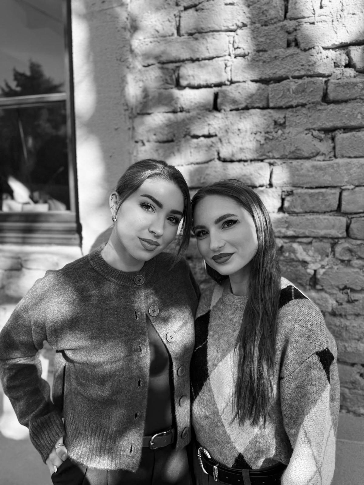 Sestry Dominika a Veronika, zakladateľky Nanuky do ruky